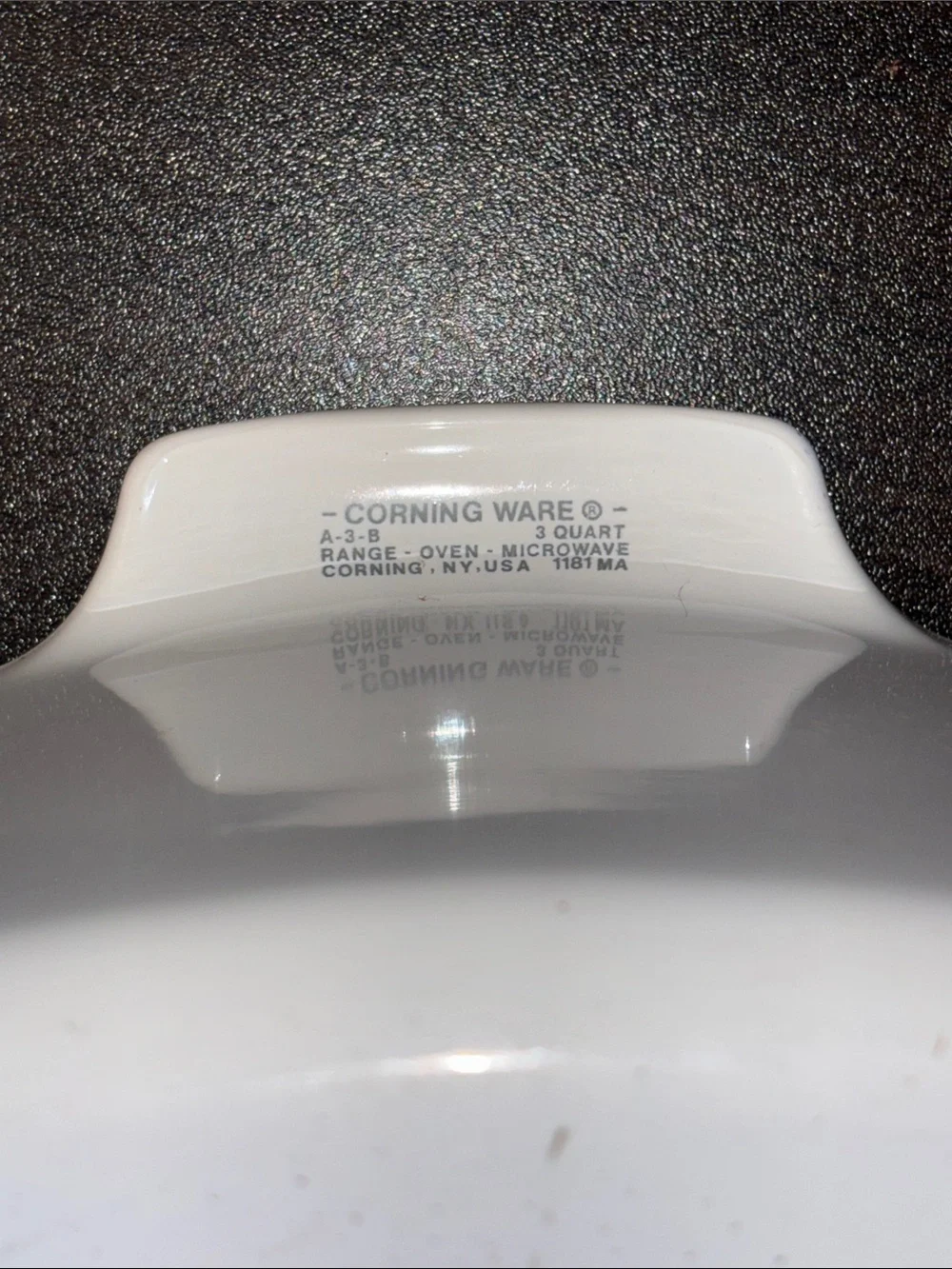 EUC VINTAGE Corning Ware Le Romarin casserole dishes Set of 3 with lids. featuri